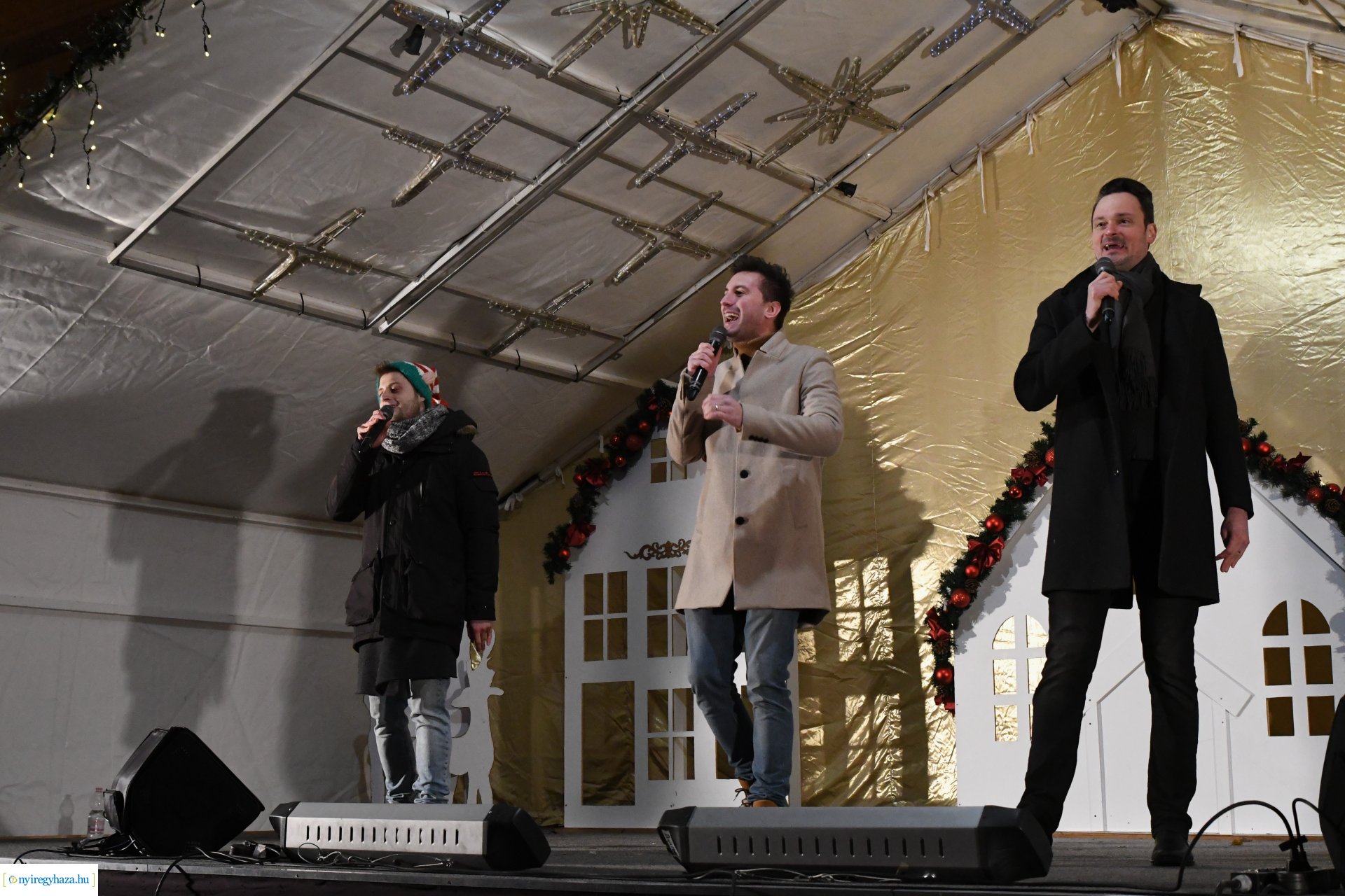 Meggyújtották advent negyedik gyertyáját 2023