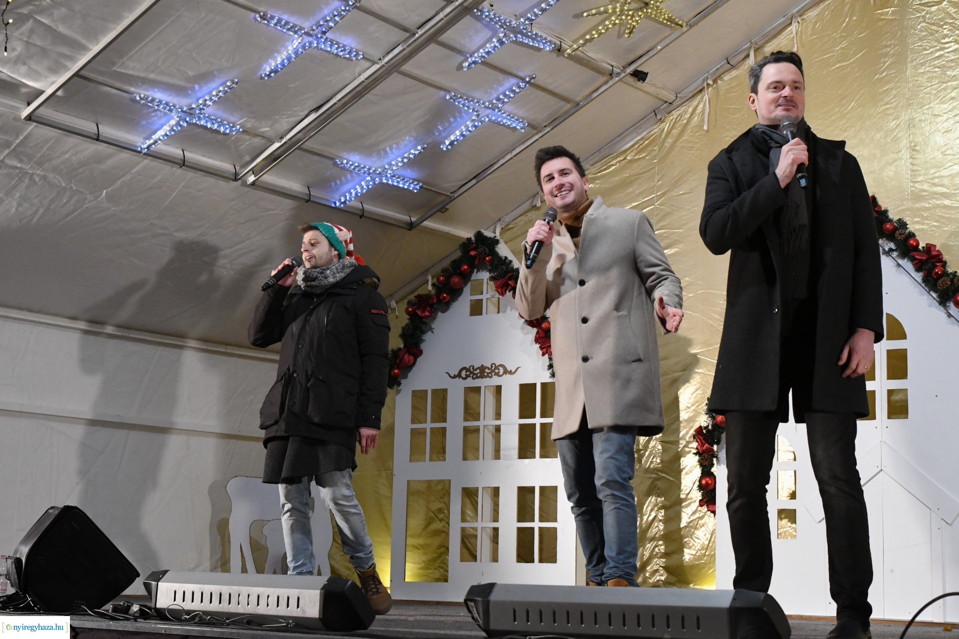 Meggyújtották advent negyedik gyertyáját 2023