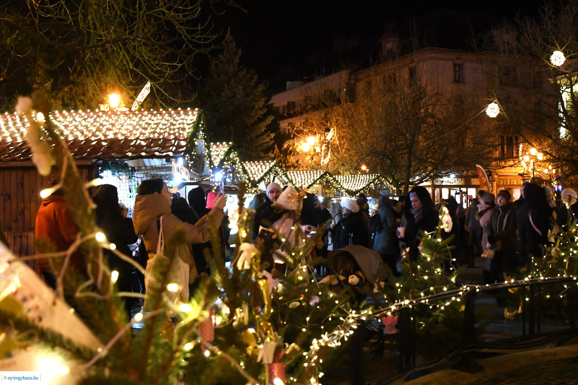 Meggyújtották advent negyedik gyertyáját 2023