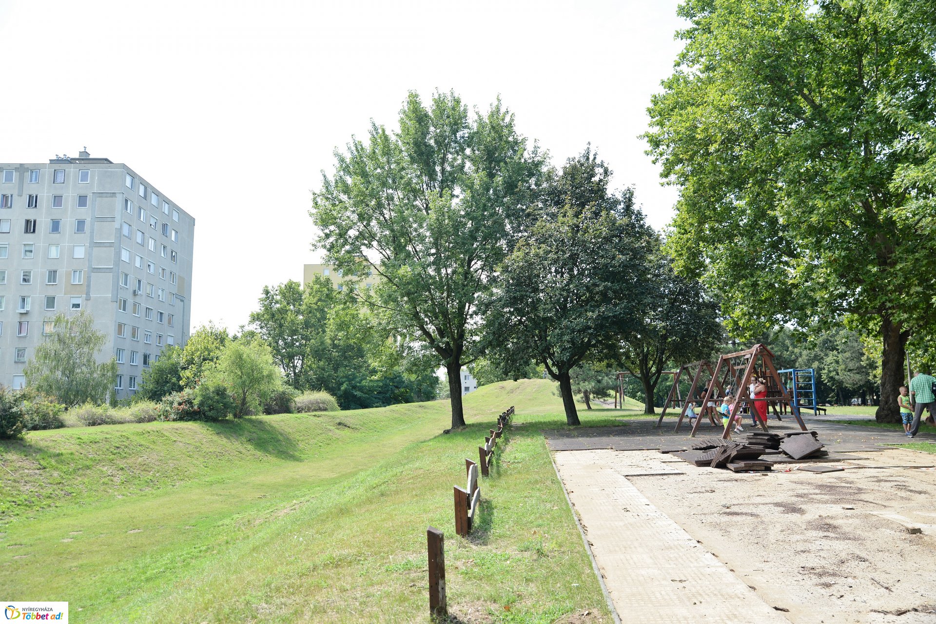 Megkezdődött a Robinson domb felújítása