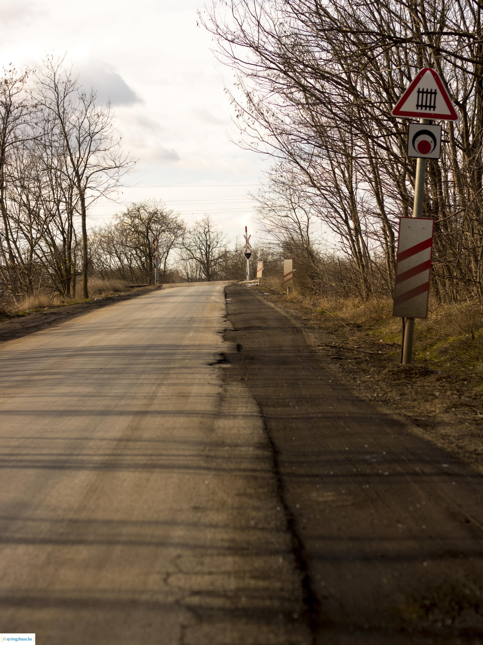 Megkezdődött a Rozsrétszőlő bekötőút felújítása