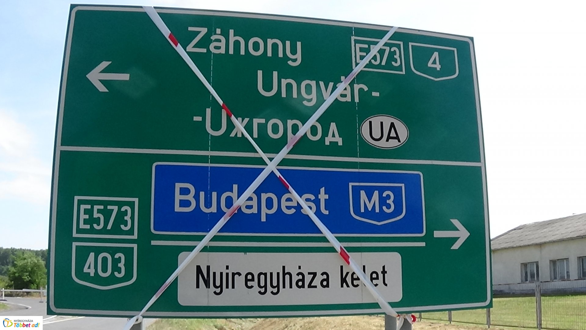 Megkezdődött az új körforgalmi csomópont kialakítása a 403-as elkerülő főútvonalon