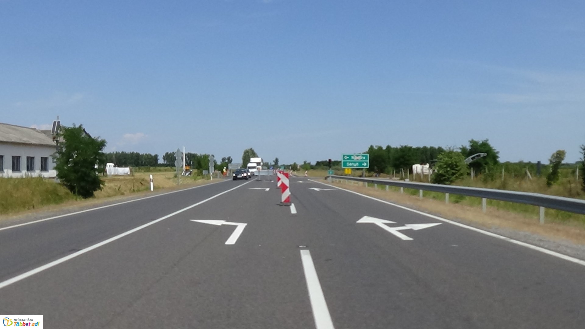 Megkezdődött az új körforgalmi csomópont kialakítása a 403-as elkerülő főútvonalon