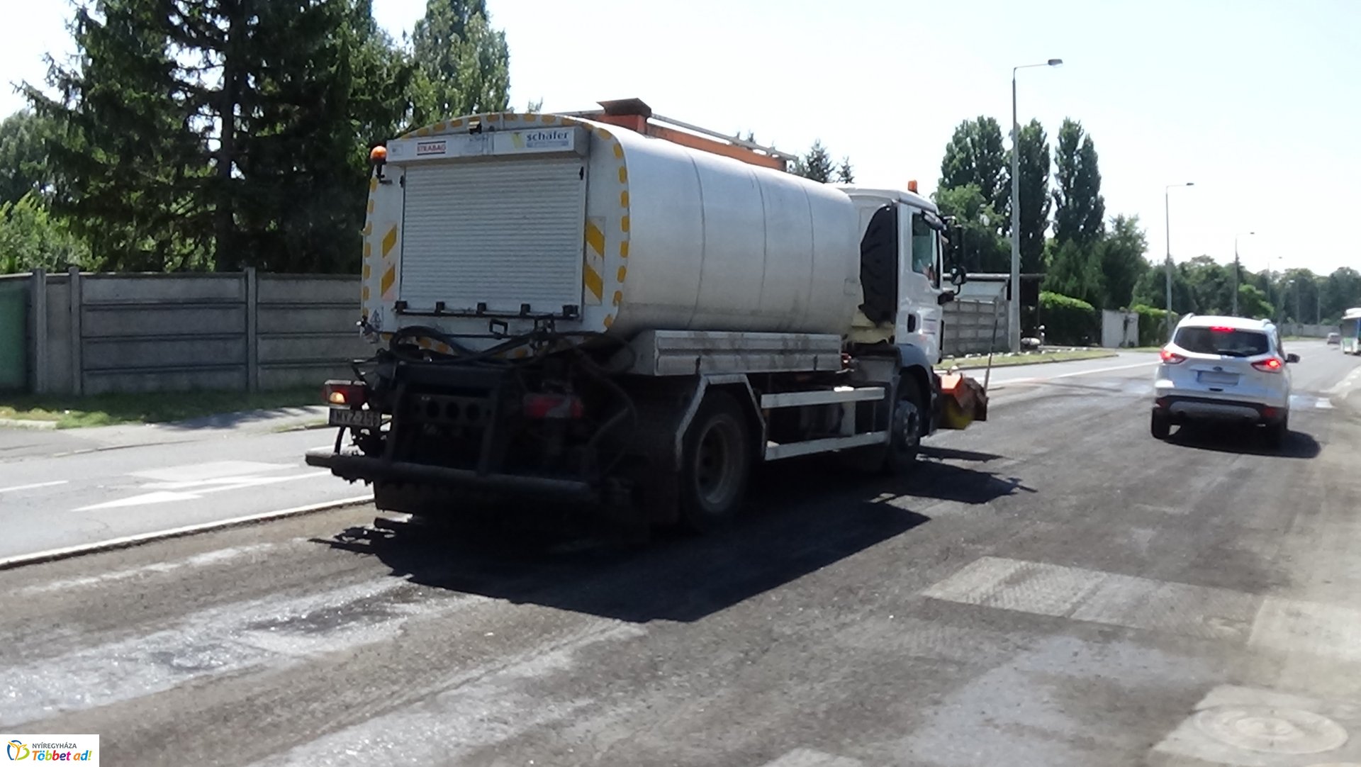 Megkezdődtek az útfelújítási munkák a Korányin