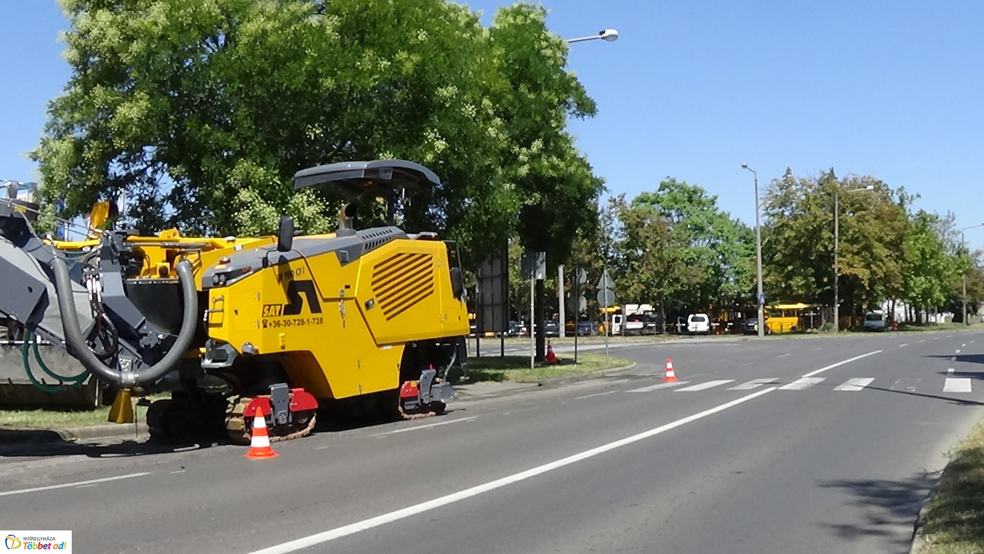 Megkezdődtek az útfelújítási munkák a Korányin