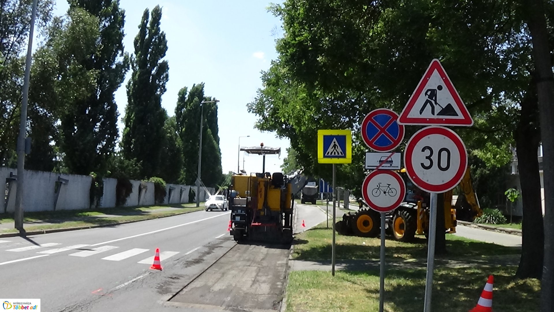 Megkezdődtek az útfelújítási munkák a Korányin