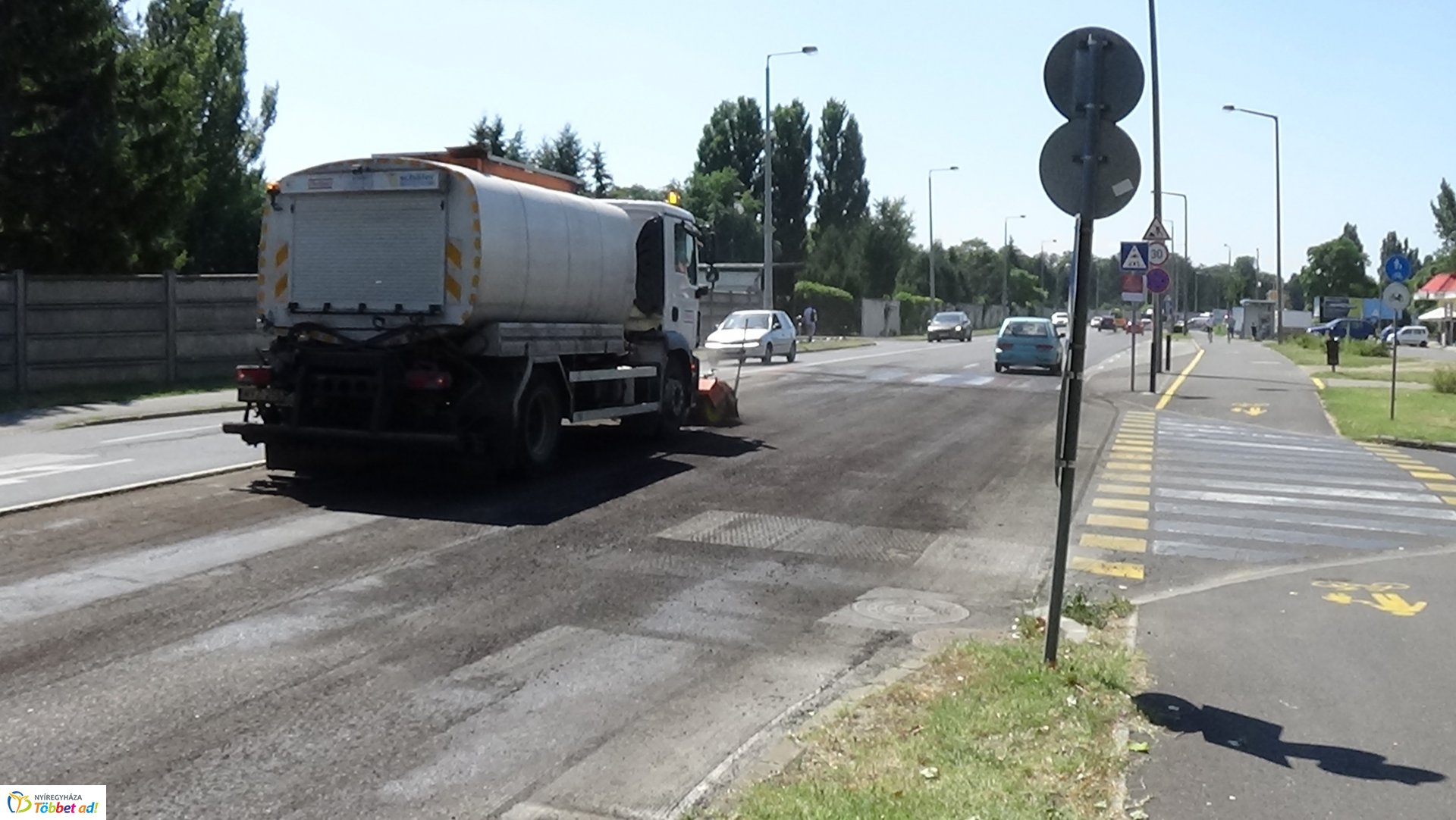 Megkezdődtek az útfelújítási munkák a Korányin