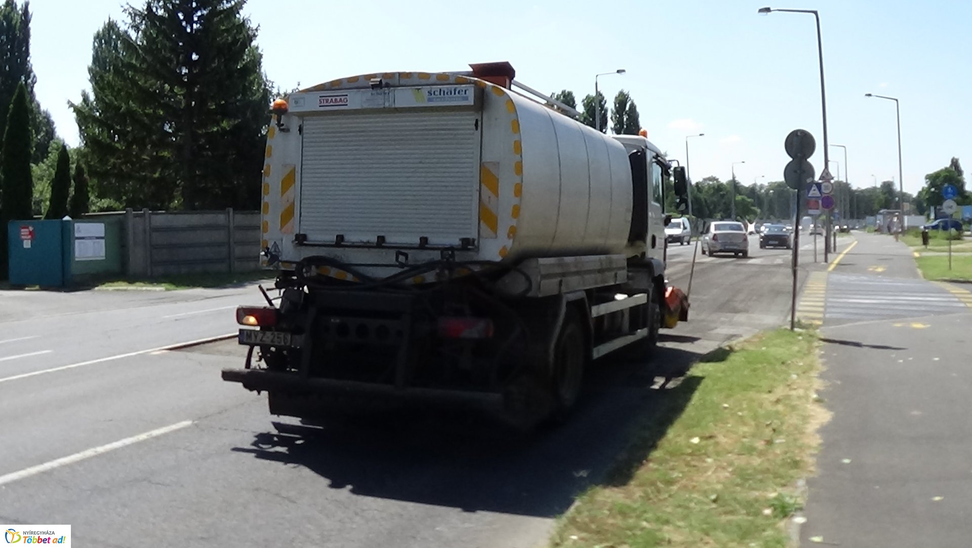 Megkezdődtek az útfelújítási munkák a Korányin