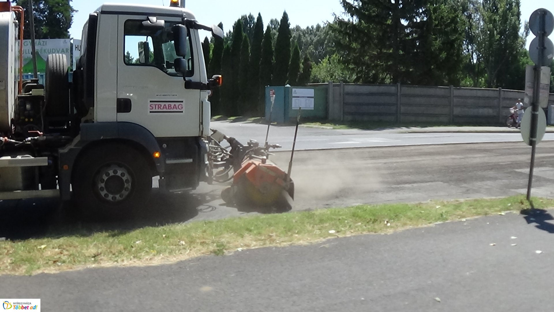 Megkezdődtek az útfelújítási munkák a Korányin