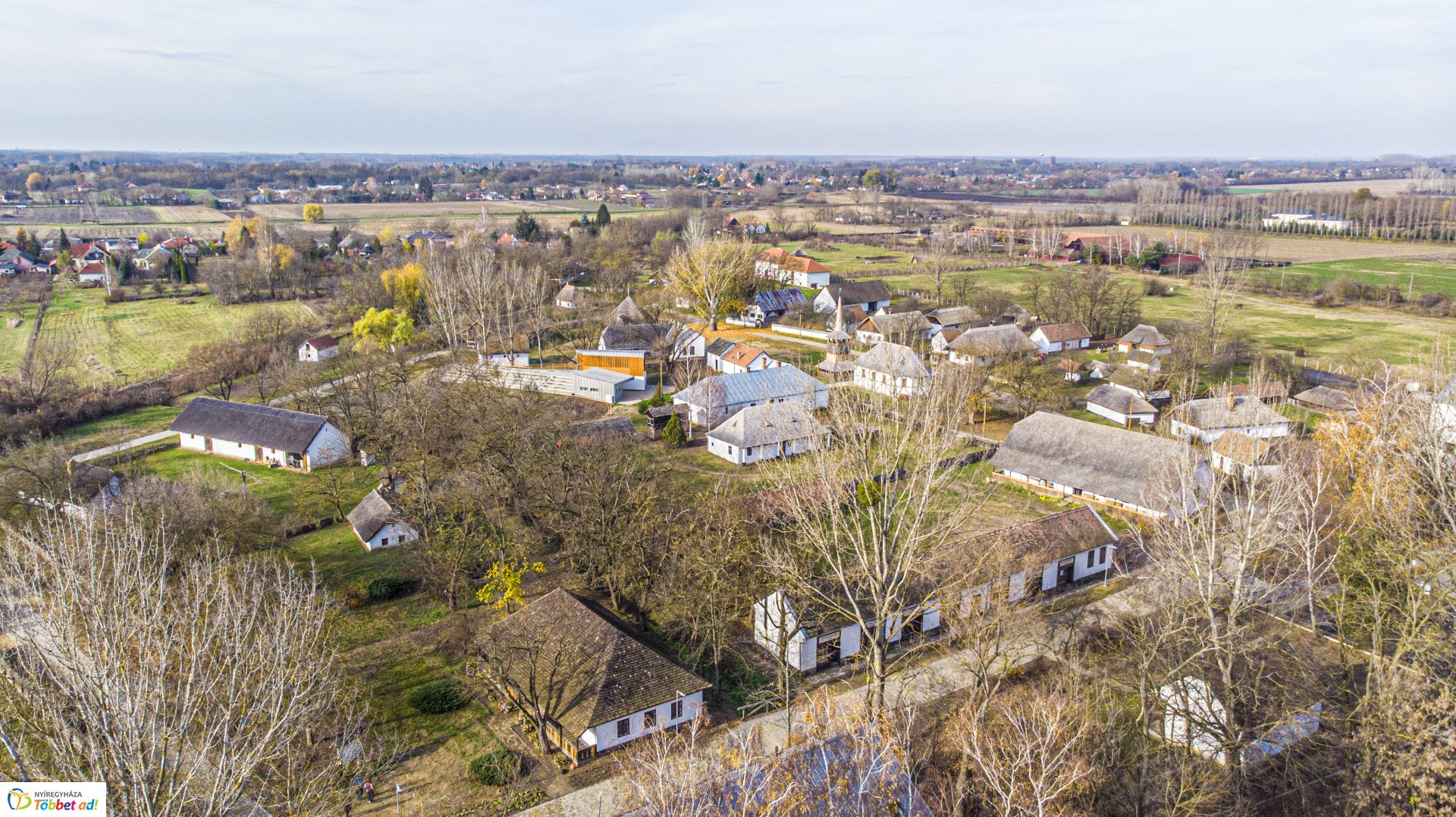 Meglátogattuk felülről a megújult Sóstói Múzeumfalut