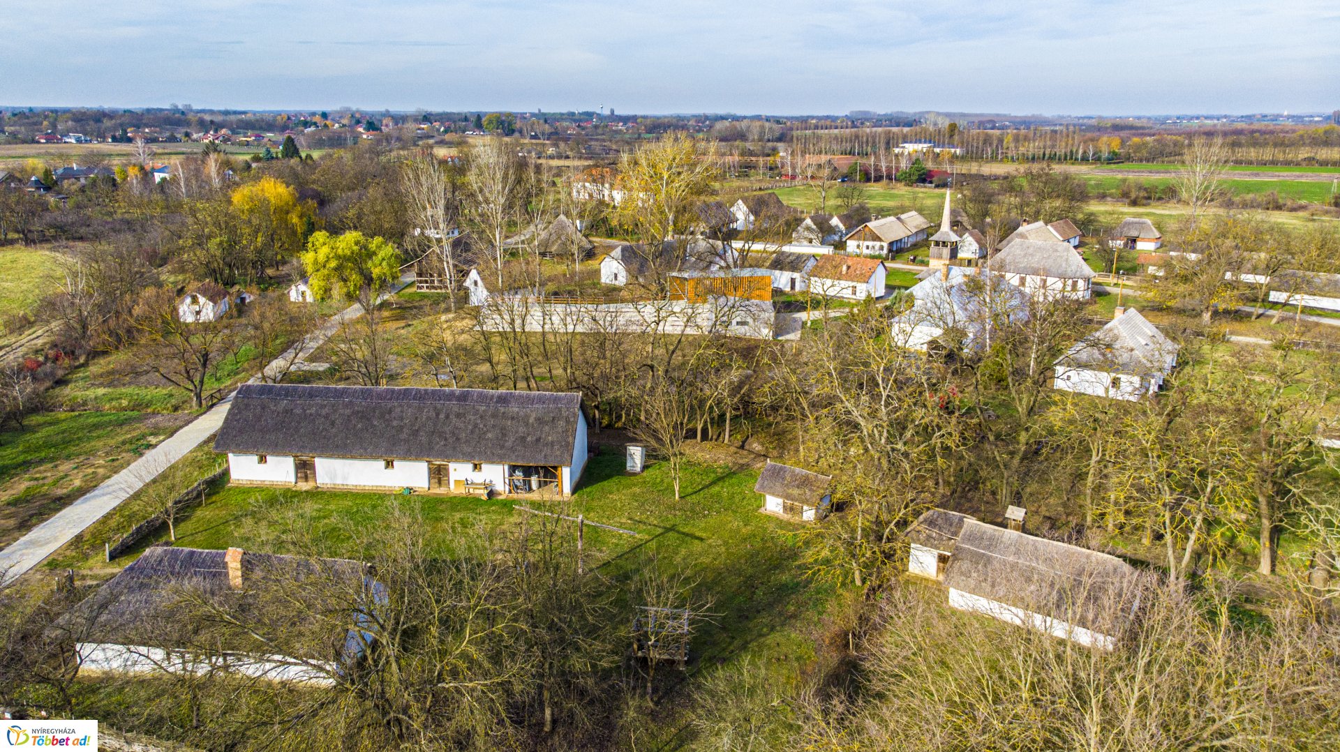 Meglátogattuk felülről a megújult Sóstói Múzeumfalut