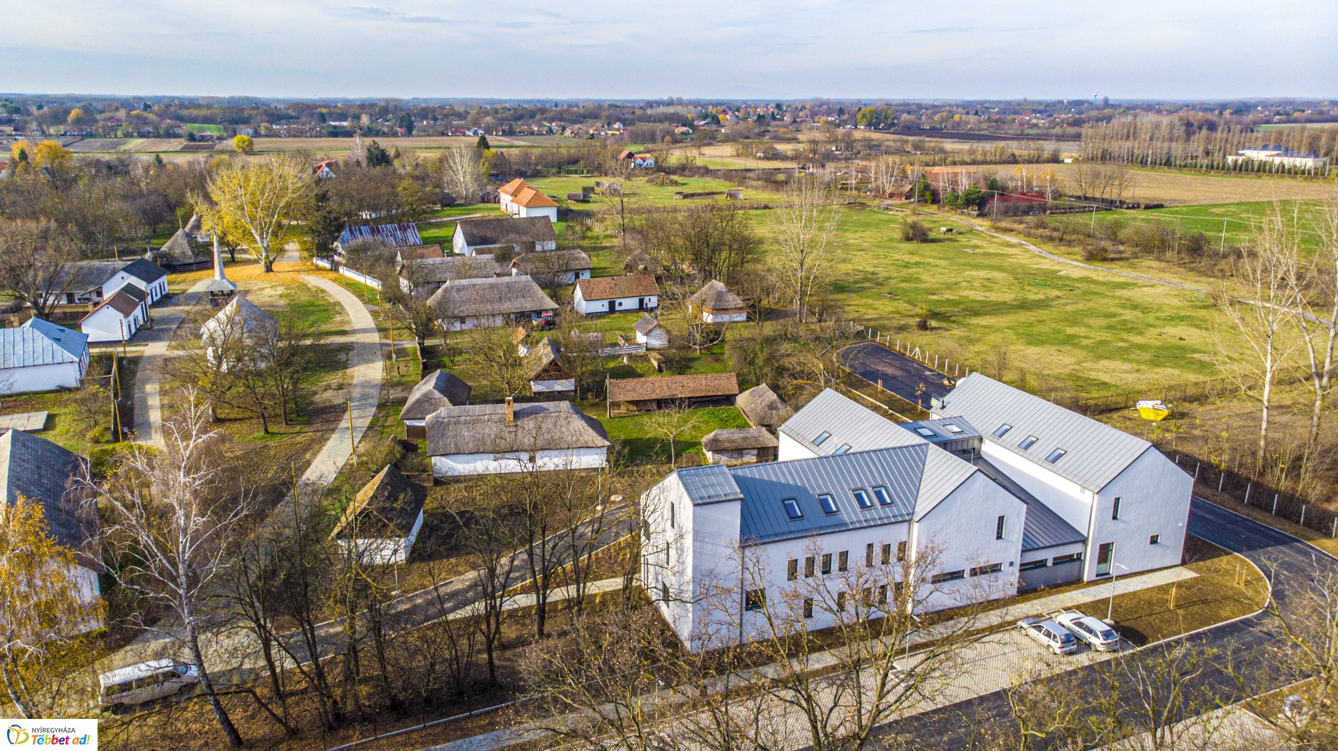 Meglátogattuk felülről a megújult Sóstói Múzeumfalut