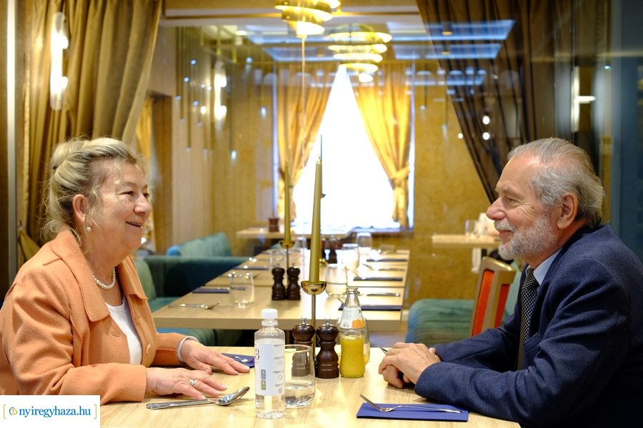 Megnyitott a Szindbád étterme