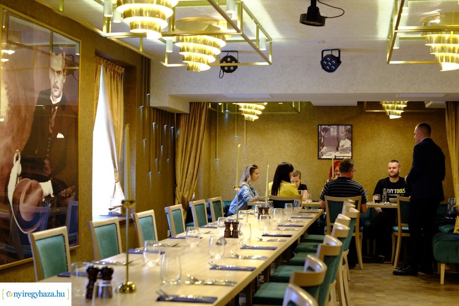 Megnyitott a Szindbád étterme