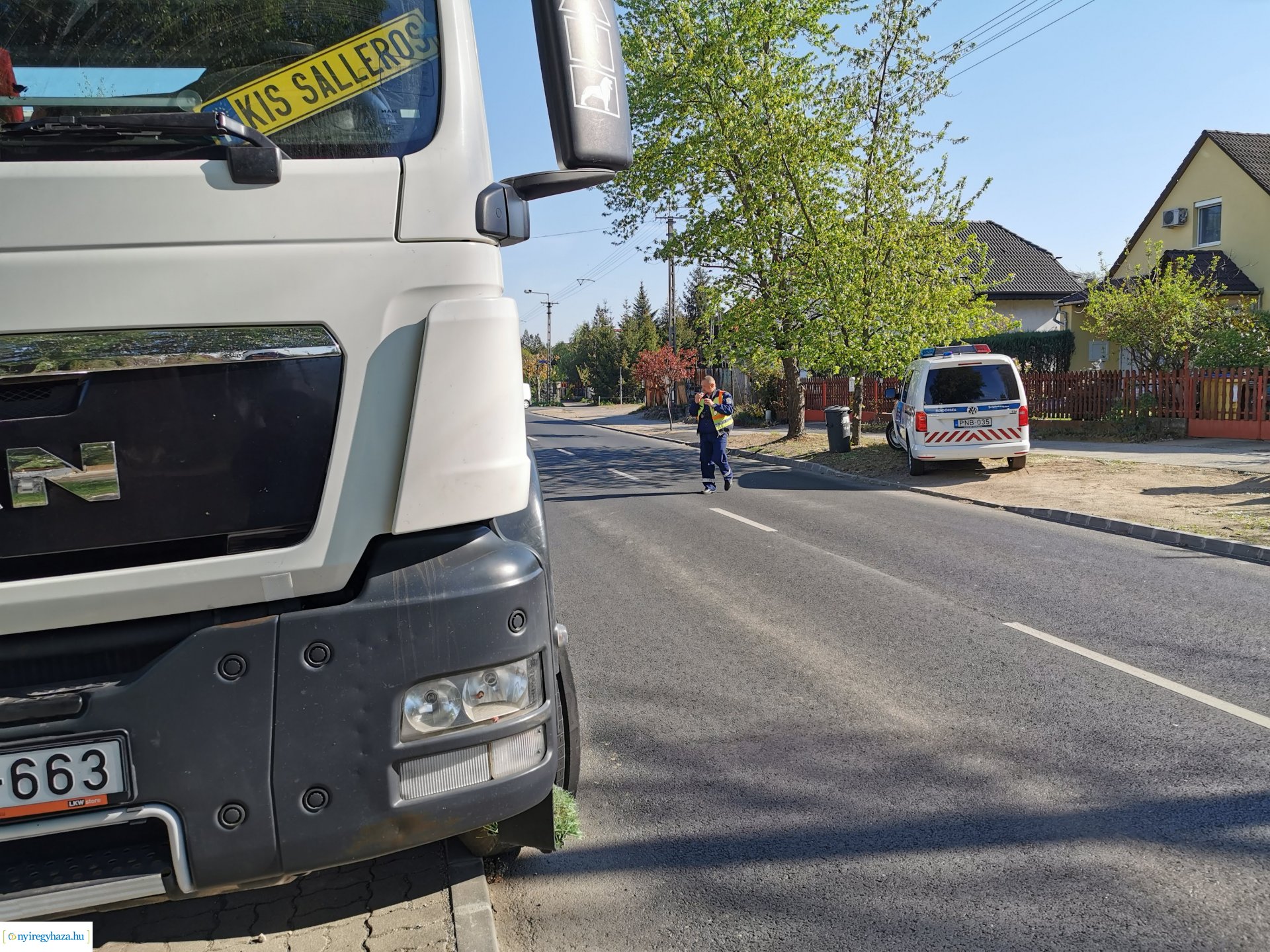 Megsérült szélvédő