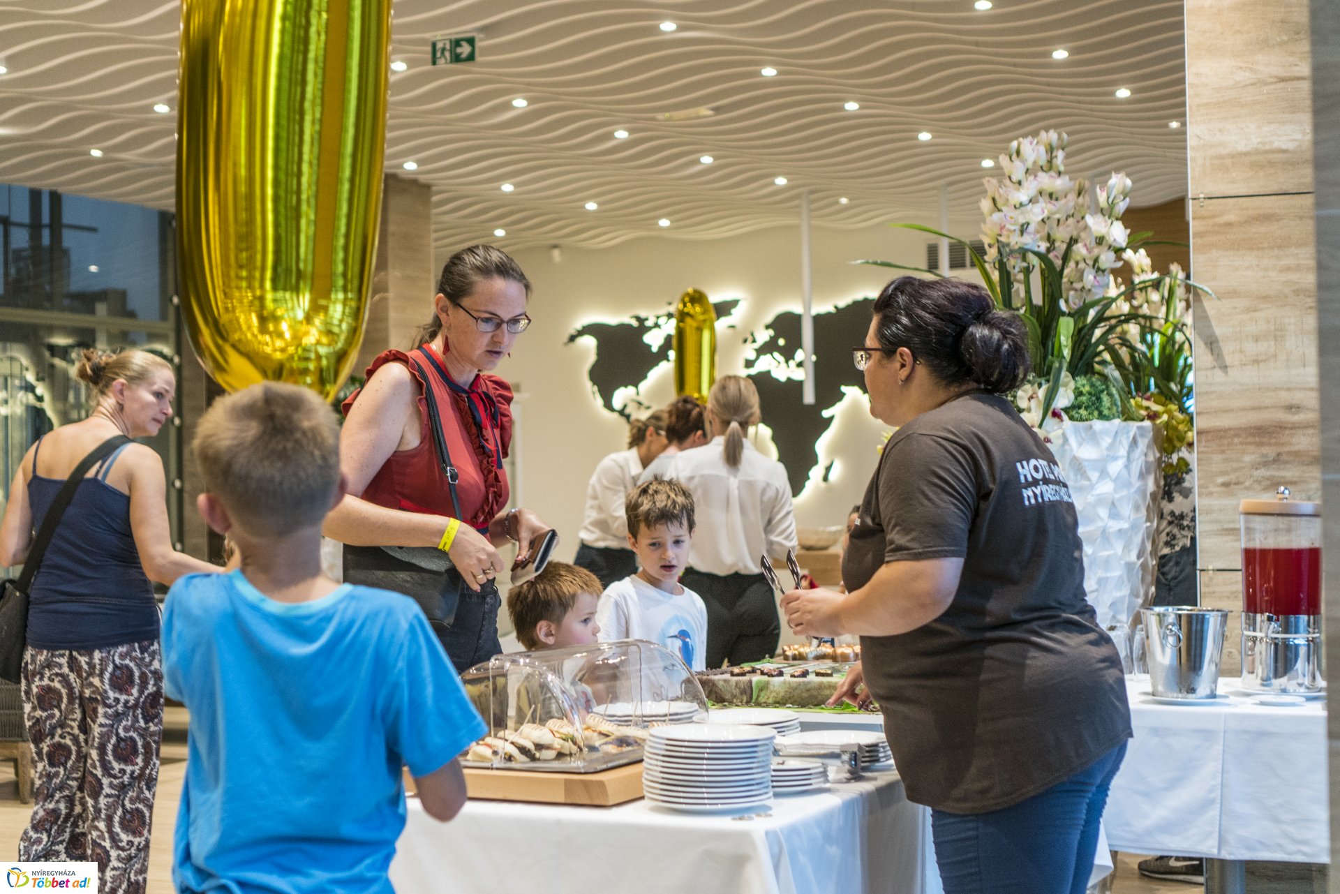 Megtartotta első születésnapját a Hotel Pangea