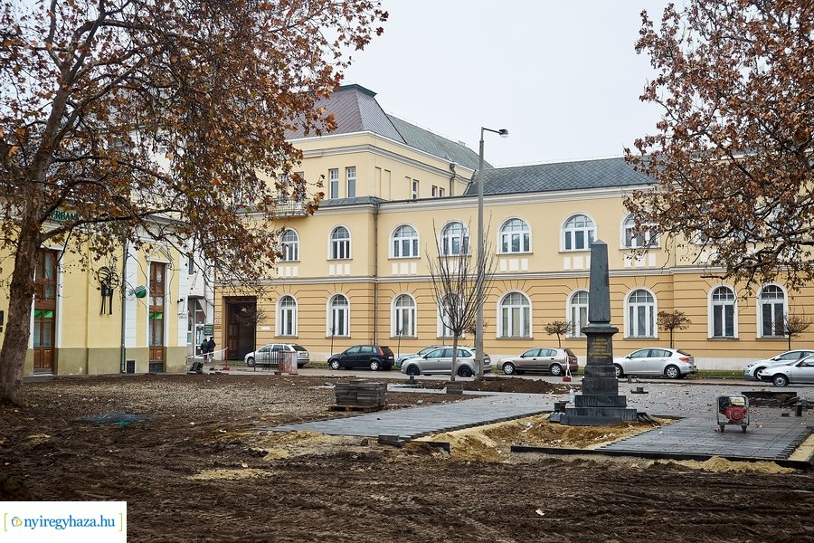 Megújul a Kálvin tér