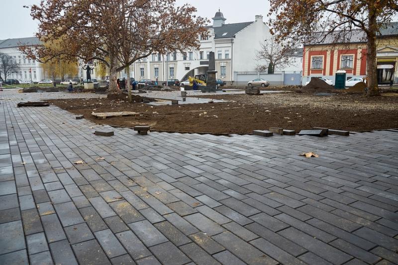 Megújul a Kálvin tér