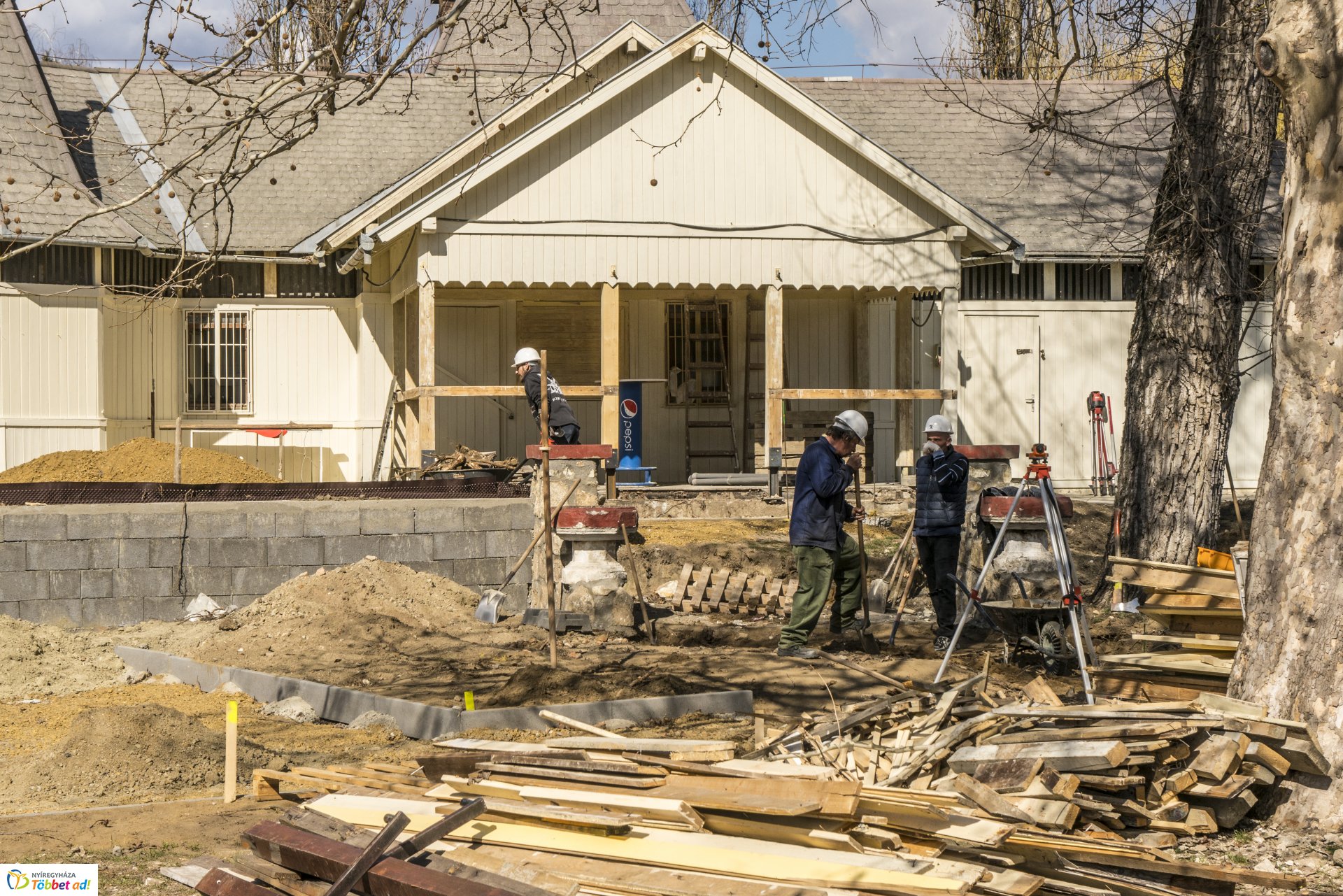 Megújul a Tófürdő