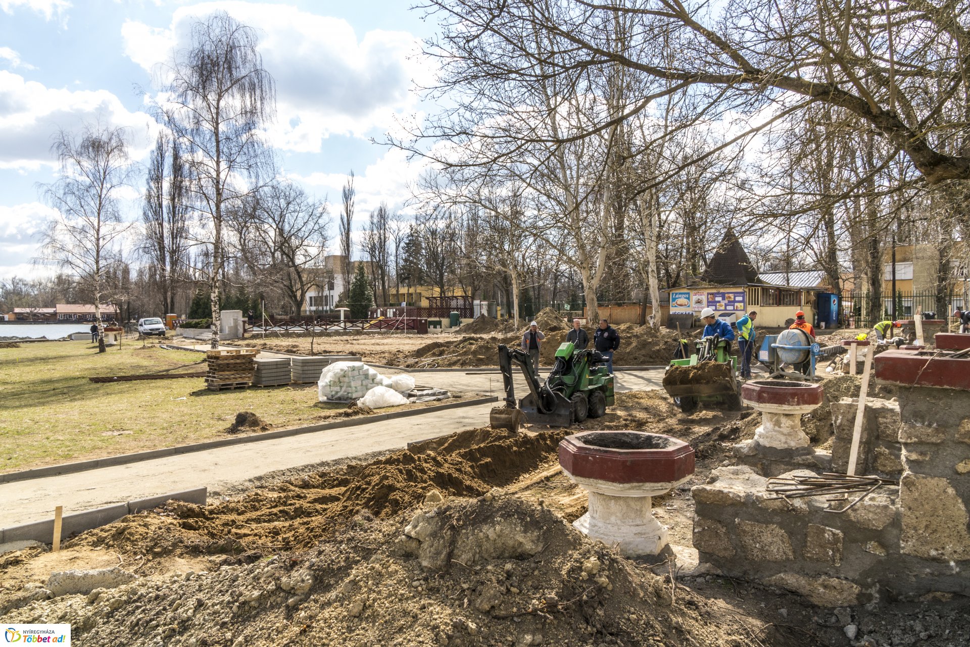 Megújul a Tófürdő