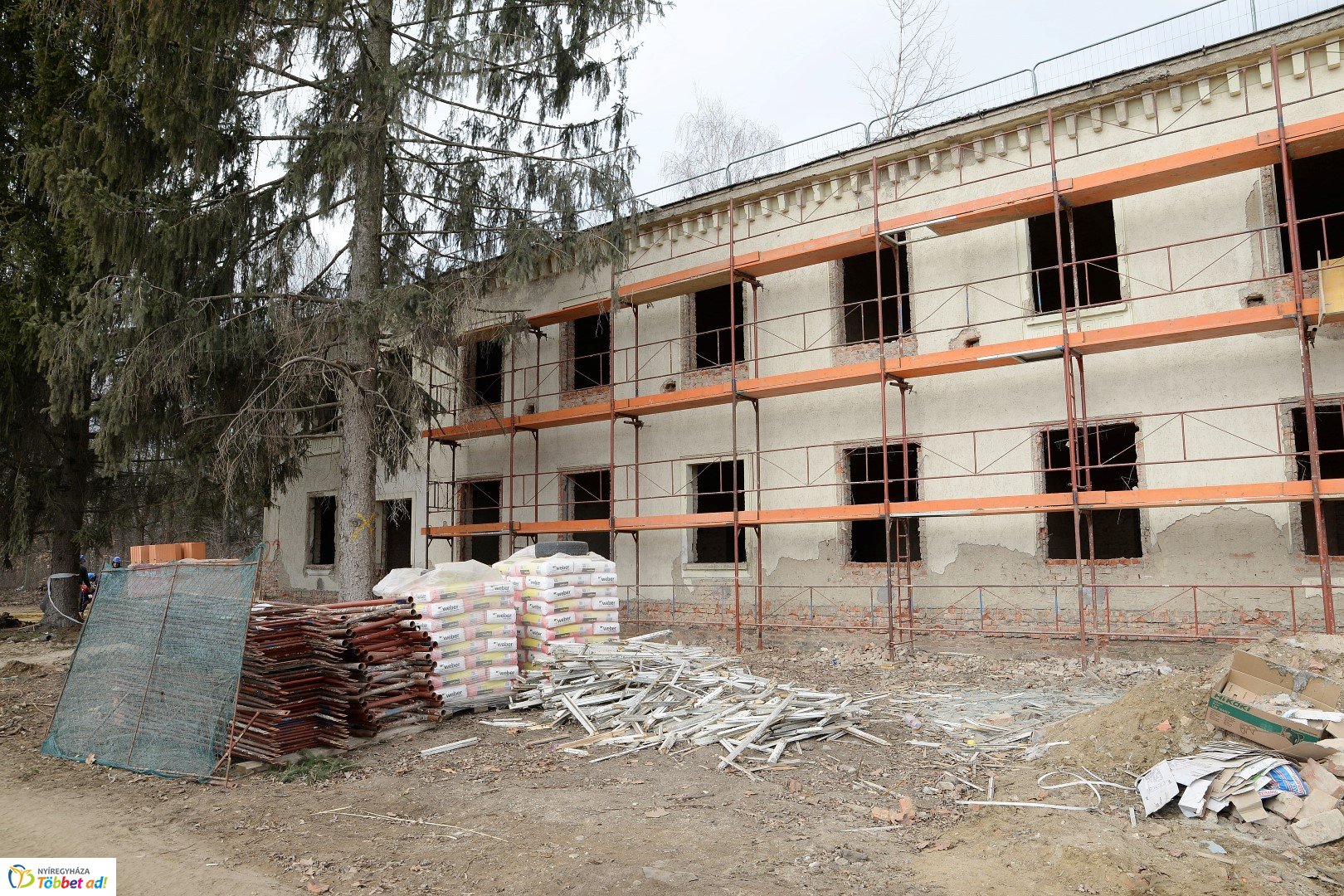 Megújul a volt Vay Ádám Laktanya