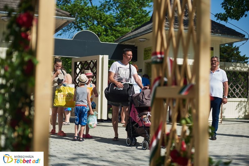 Megújult a Tófürdő