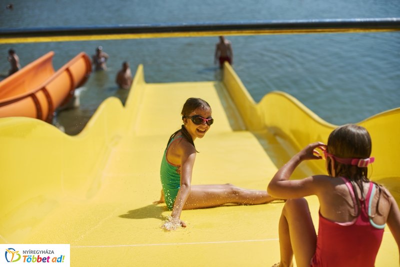 Megújult a Tófürdő