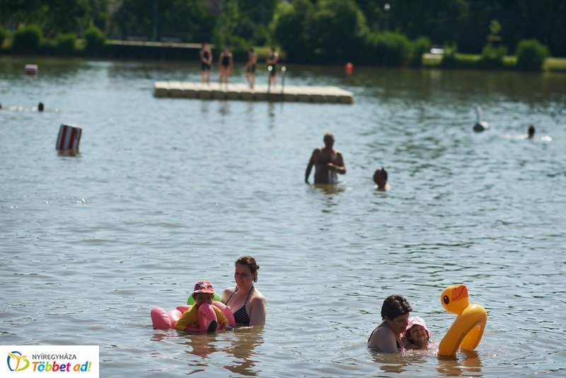 Megújult a Tófürdő