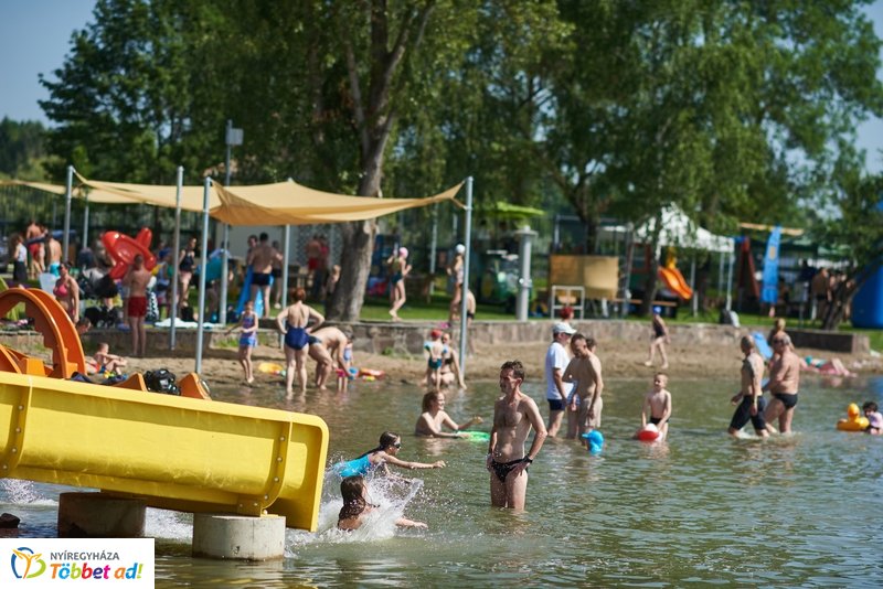 Megújult a Tófürdő