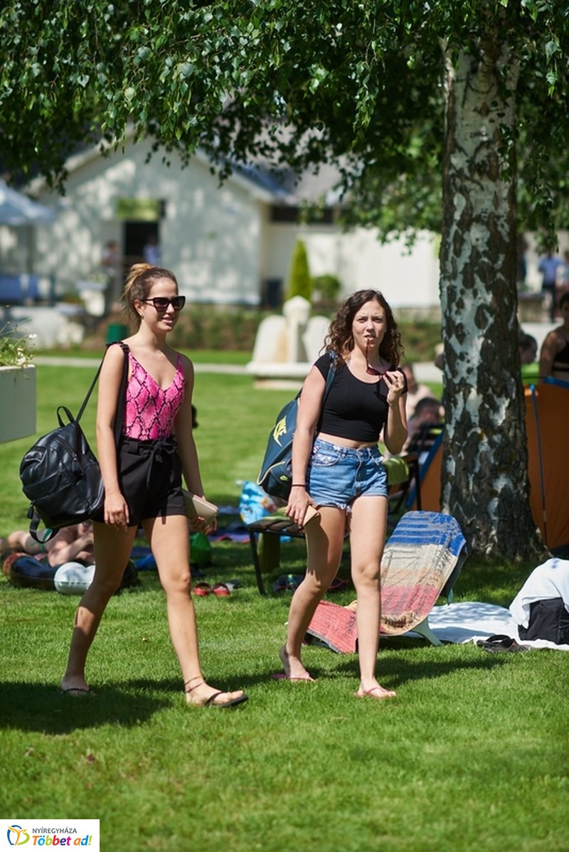 Megújult a Tófürdő