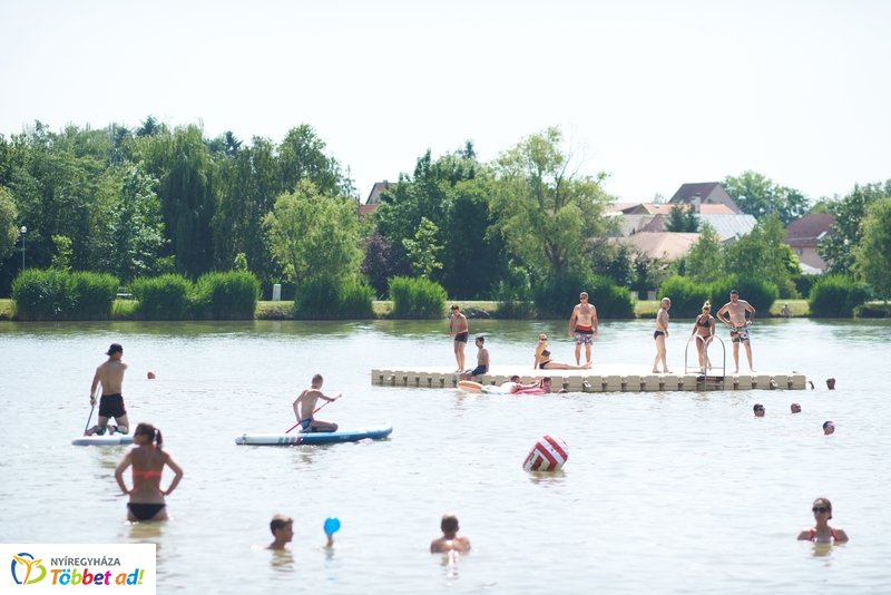 Megújult a Tófürdő