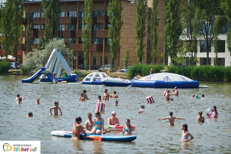 Megújult a Tófürdő