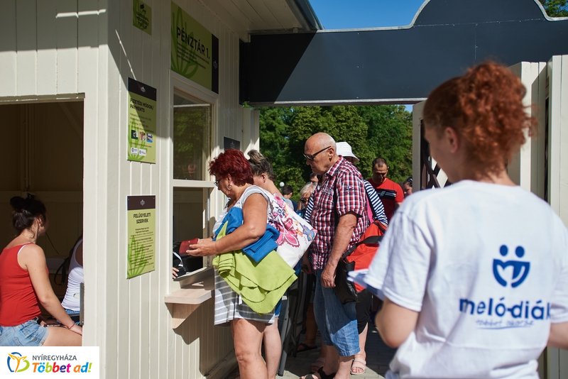 Megújult a Tófürdő