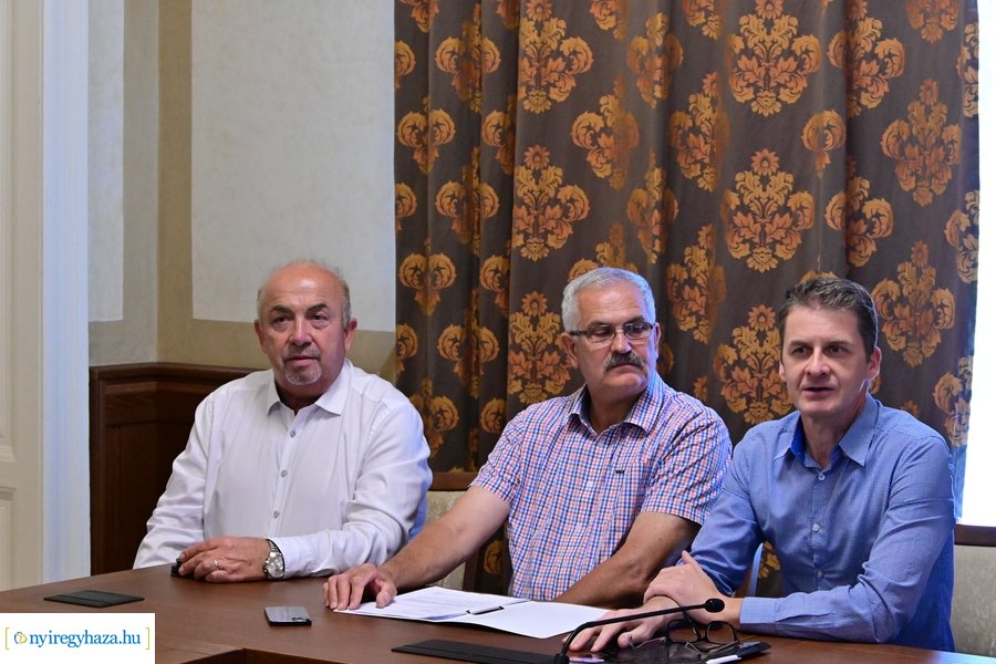 Megyei értéktár-geszterédi szablya - sajtótájékoztató