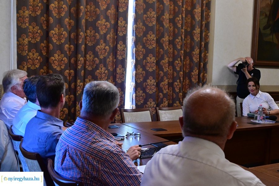 Megyei értéktár-geszterédi szablya - sajtótájékoztató