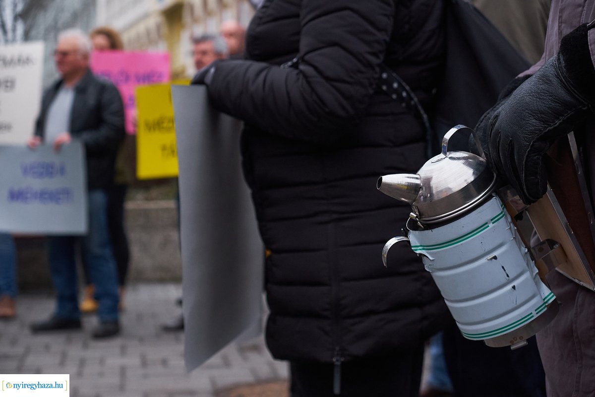 Méhész demonstráció 20210127