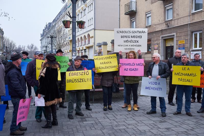Méhész demonstráció 20210127