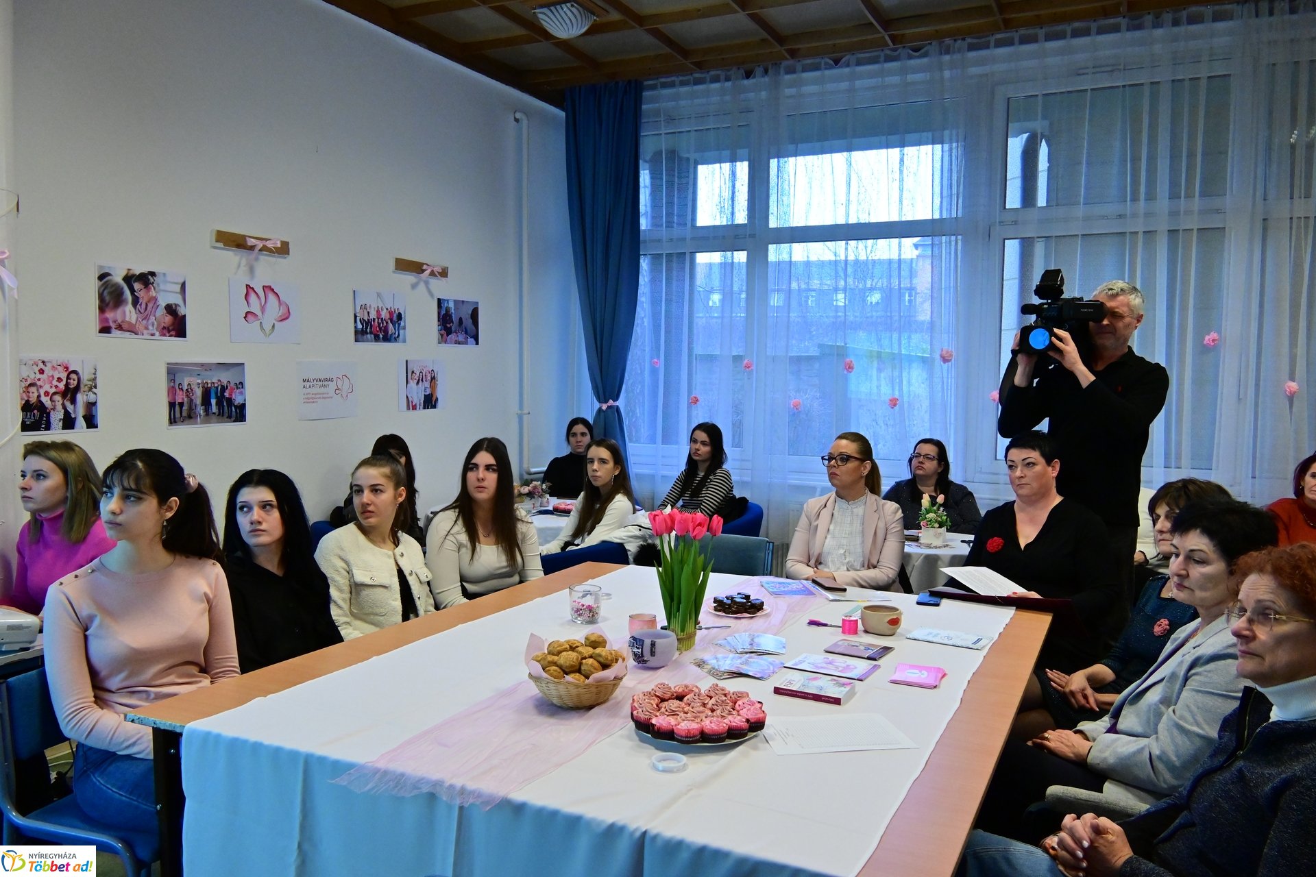 Méhnyakrák Megelőzési Hét 2025 - gyöngykarkötők átadása