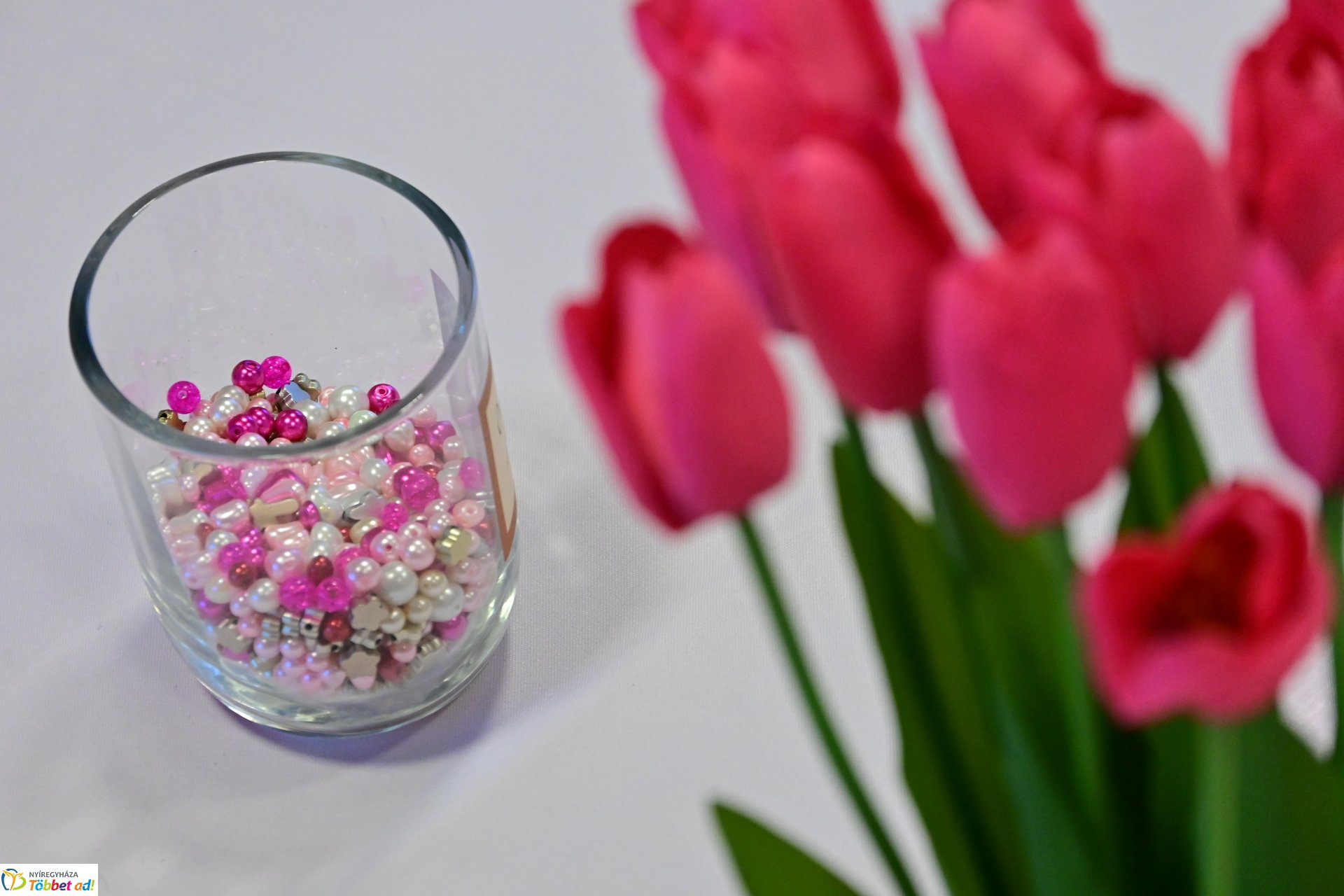 Méhnyakrák Megelőzési Hét 2025 - gyöngykarkötők átadása