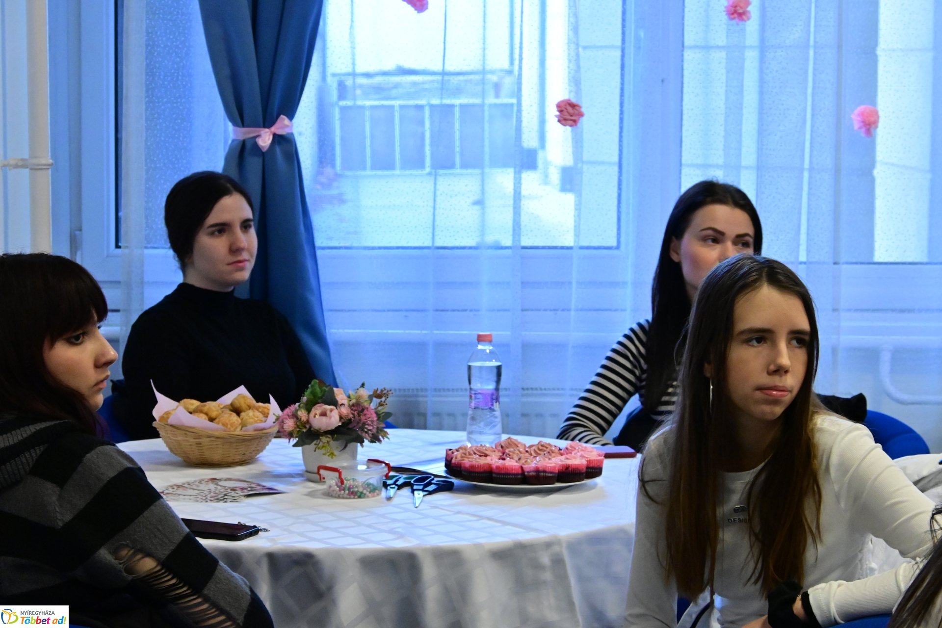 Méhnyakrák Megelőzési Hét 2025 - gyöngykarkötők átadása