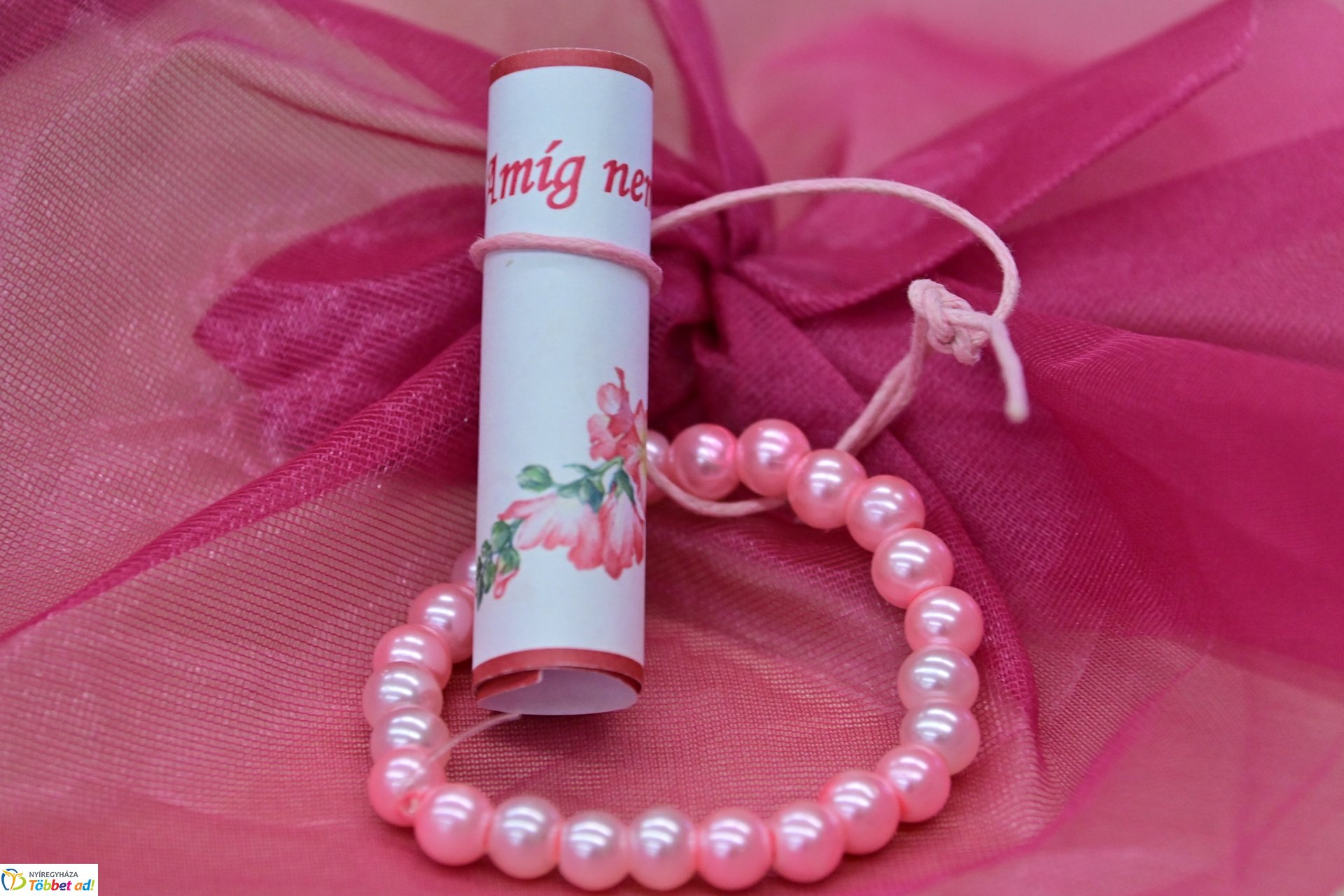 Méhnyakrák Megelőzési Hét 2025 - gyöngykarkötők átadása