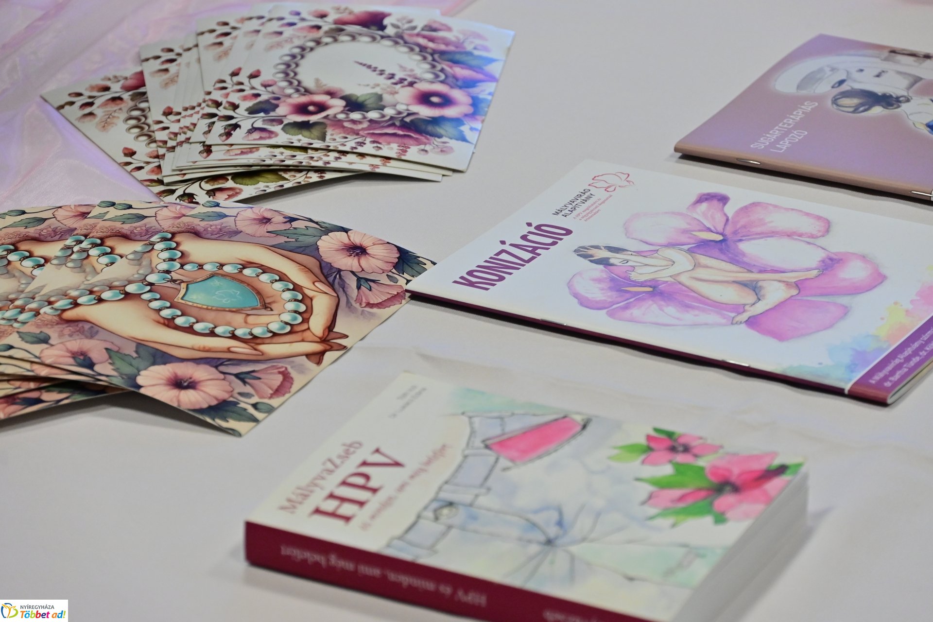 Méhnyakrák Megelőzési Hét 2025 - gyöngykarkötők átadása