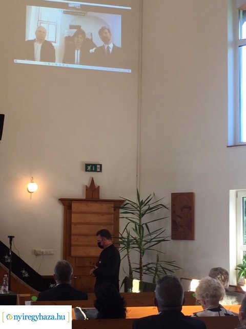 Méltóképpen emlékeztek a Nemzeti Összetartozás Napján a Sóstói Református Egyházközségben