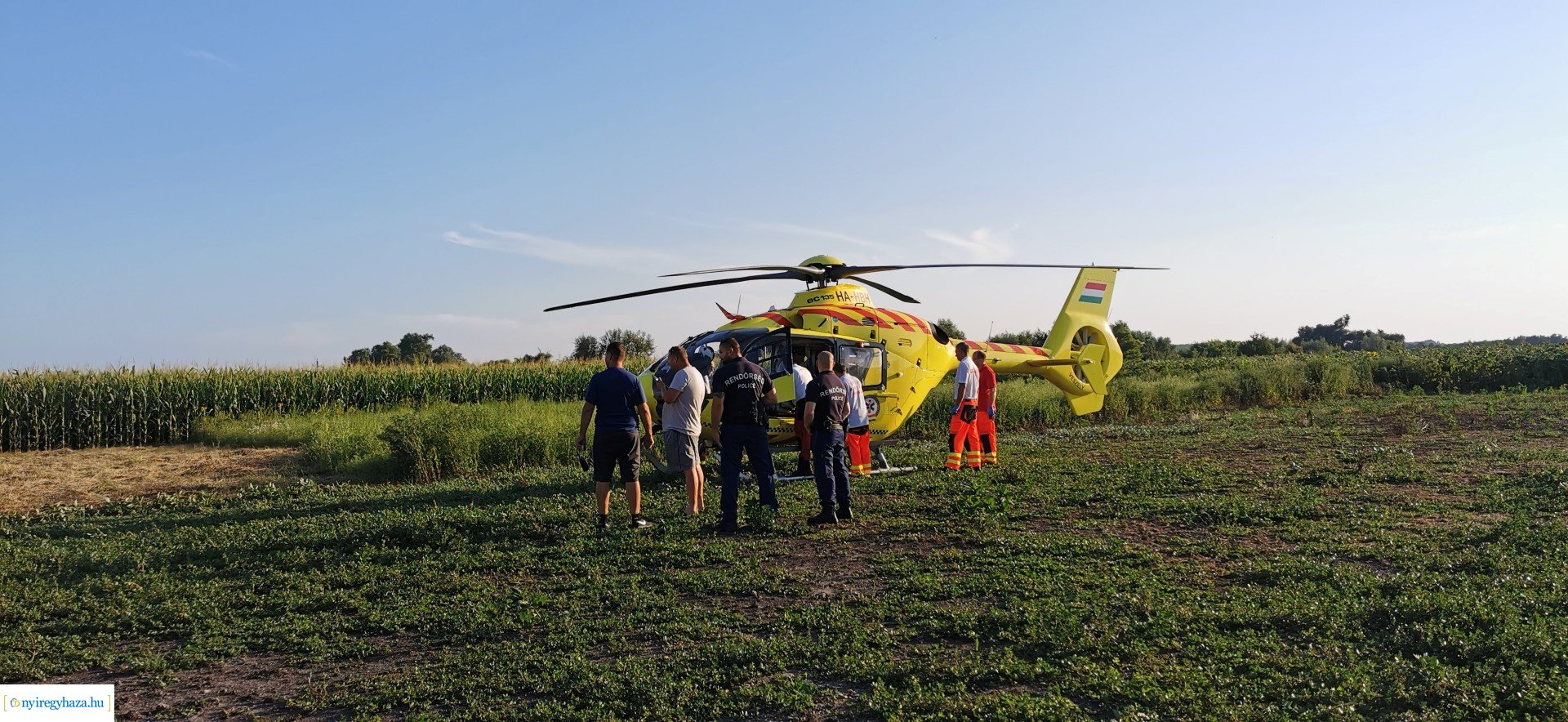 Mentőhelikopter Demecserben
