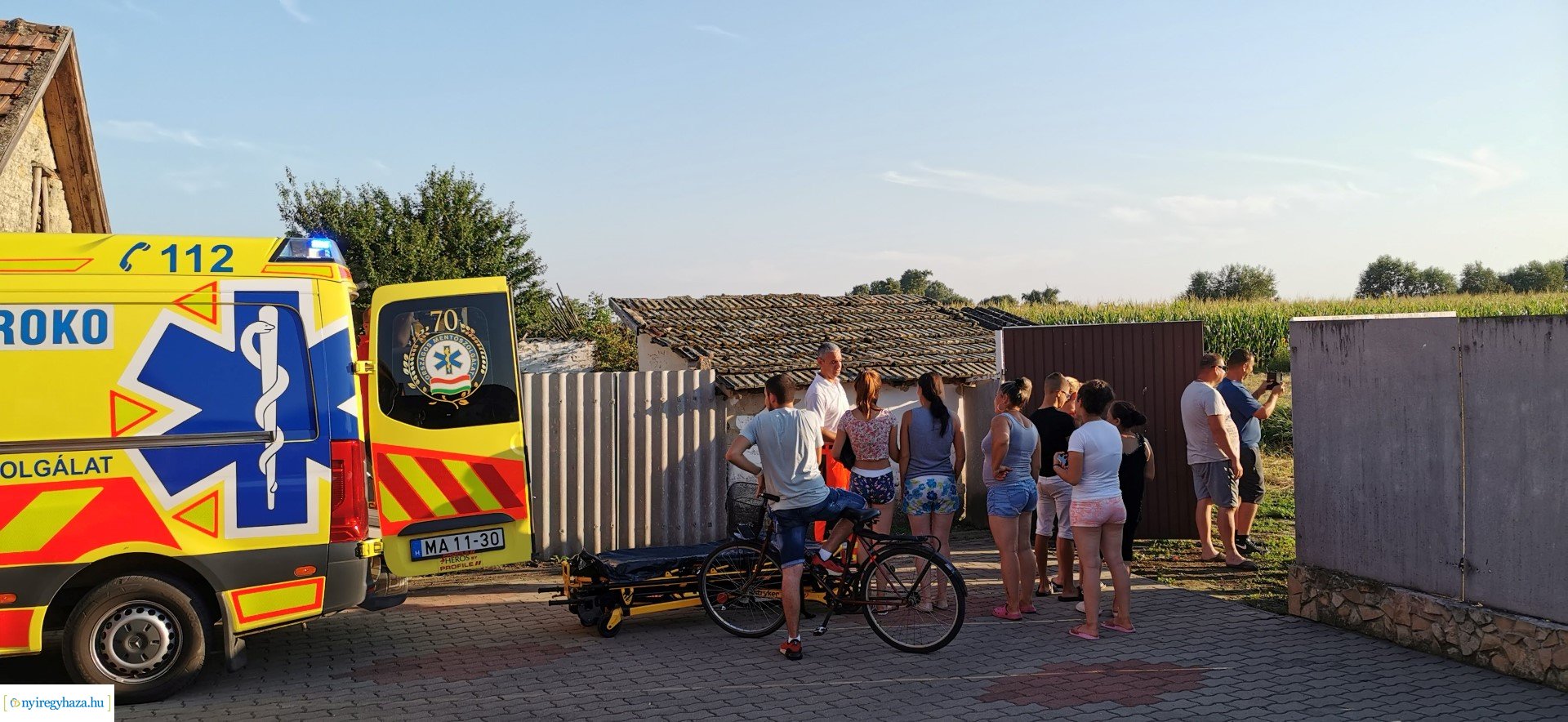 Mentőhelikopter Demecserben