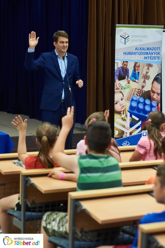 Mentortábor az egyetemen