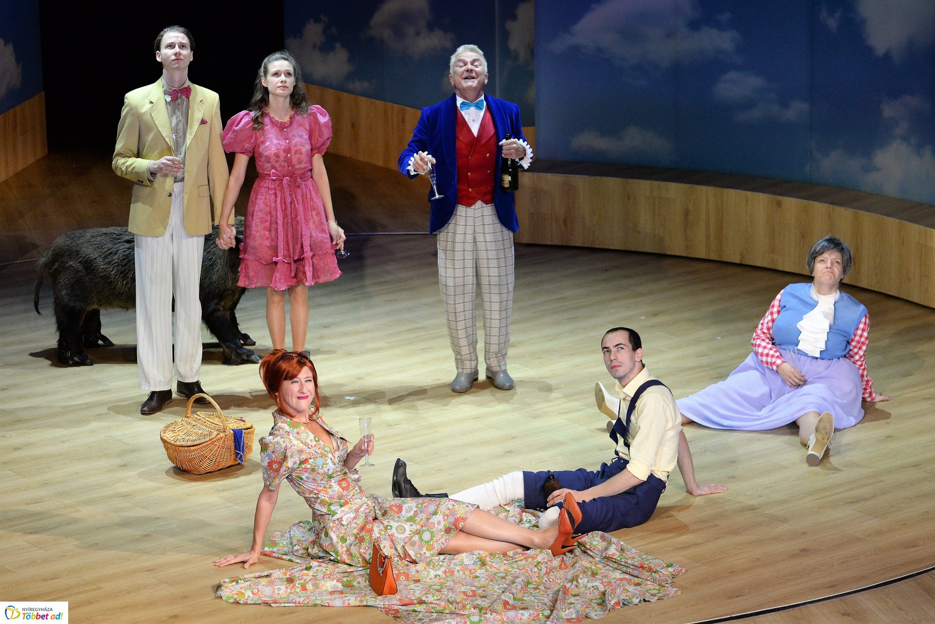 Mesél a bécsi erdő - bemutató a Móricz Zsigmond Színház Nagyszínpadán