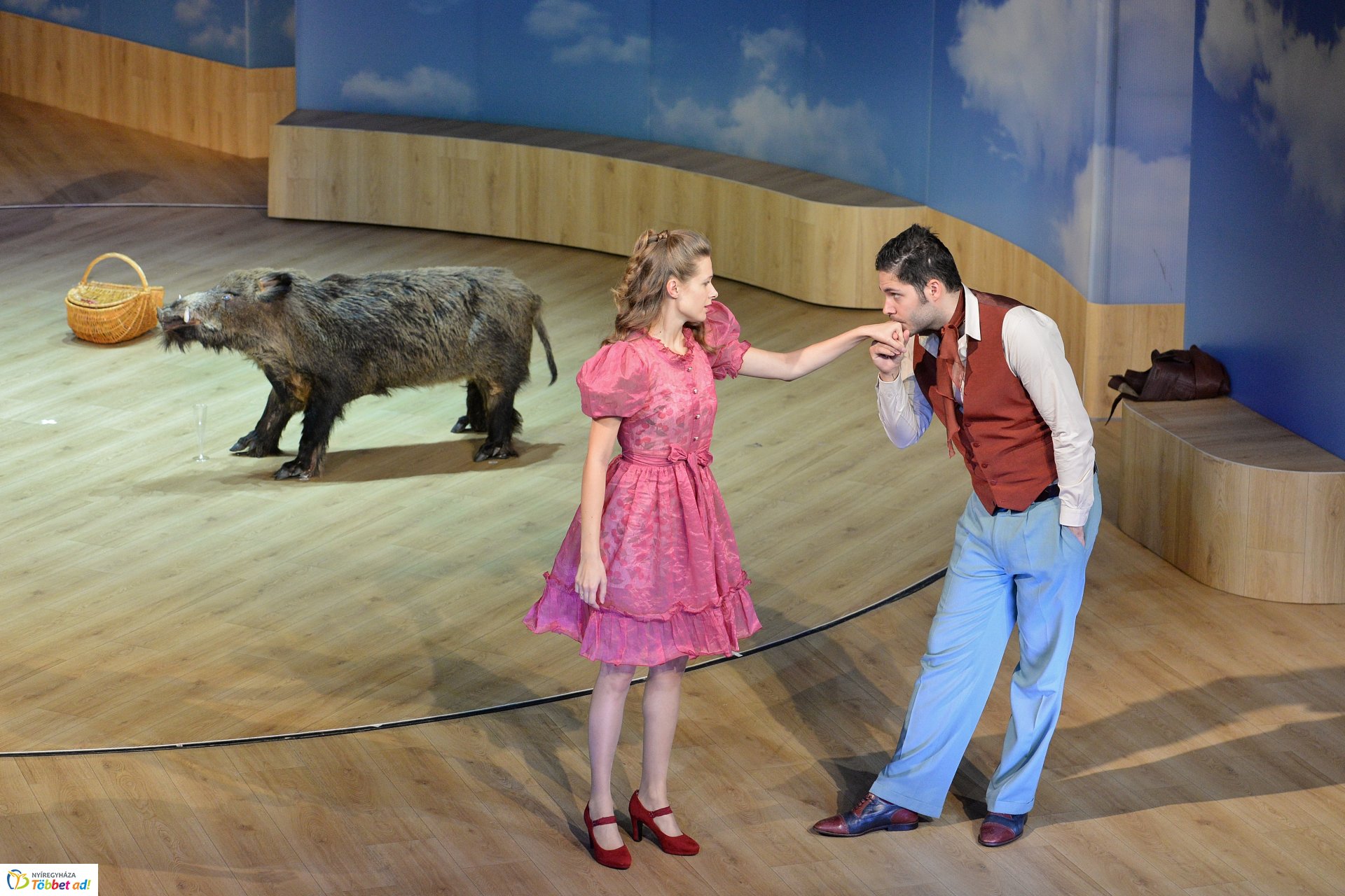 Mesél a bécsi erdő - bemutató a Móricz Zsigmond Színház Nagyszínpadán