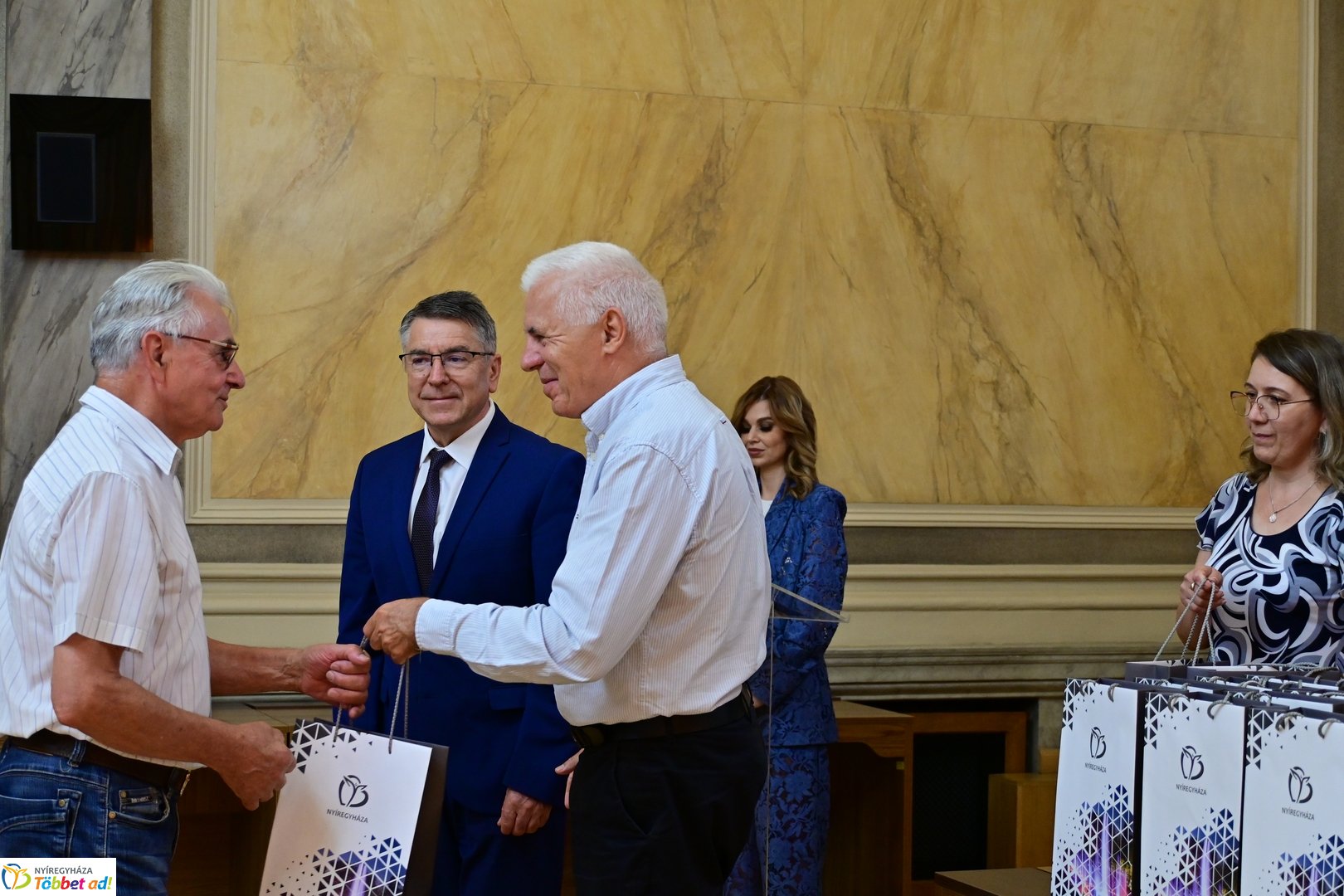 Meséld el nekem kötetátadó - 2026
