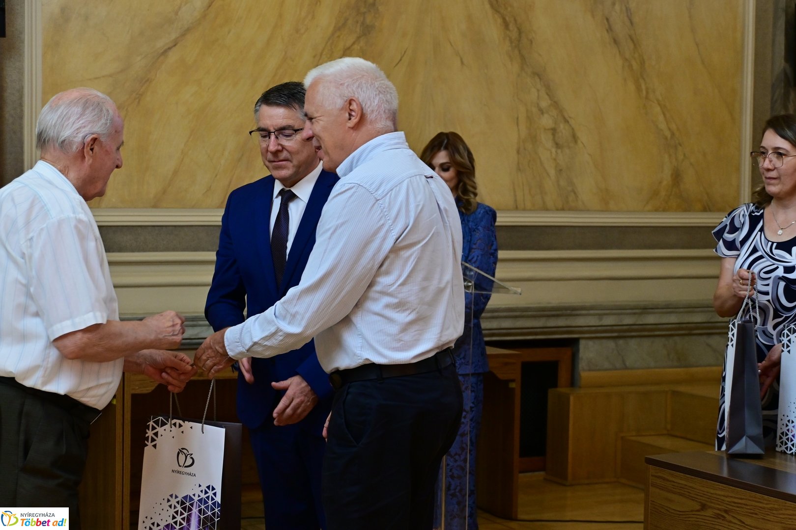 Meséld el nekem kötetátadó - 2026
